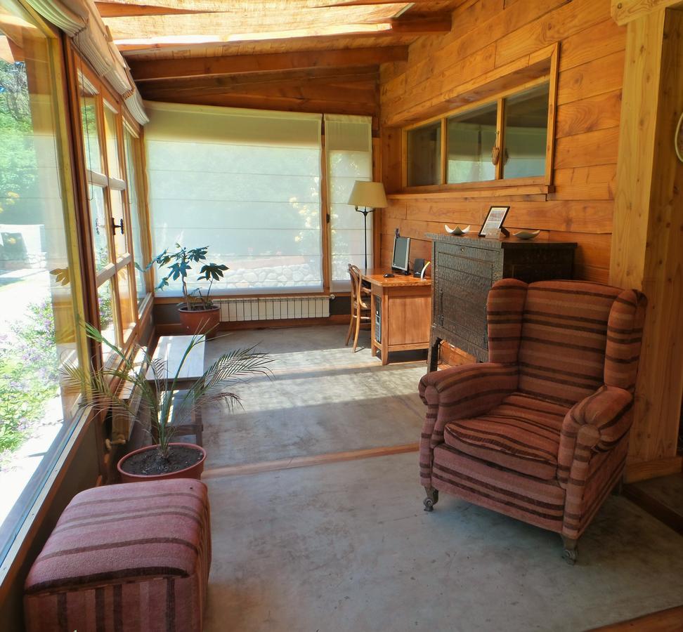 Hosteria El Establo Вілья-Ла-Ангостура Екстер'єр фото